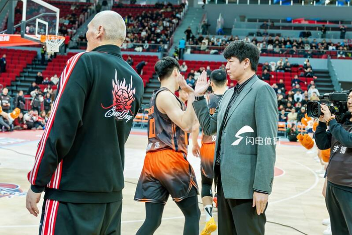 山东男篮三连胜后迎战山