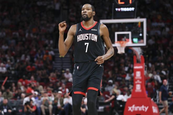 哈登单场40分破百成唯一 现役球员得分王争夺战