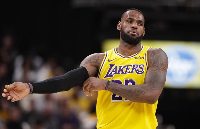 哈登单场40分破百成唯一 现役球员得分王争夺战