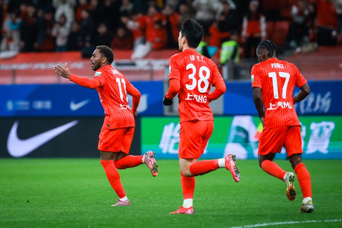 加布里埃尔重伤赛季报销 上海海港外援配置生变